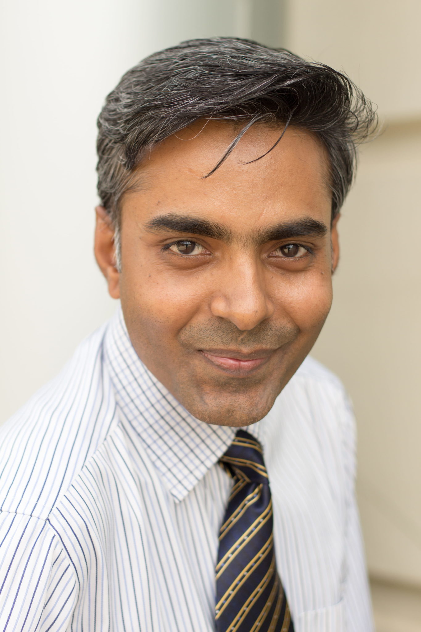 Dr. Saxena appointed as a Dean’s Research Fellow!